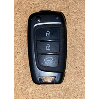 *CLEARANCE ITEM* Hyundai i30 Complete Key 95430G3200